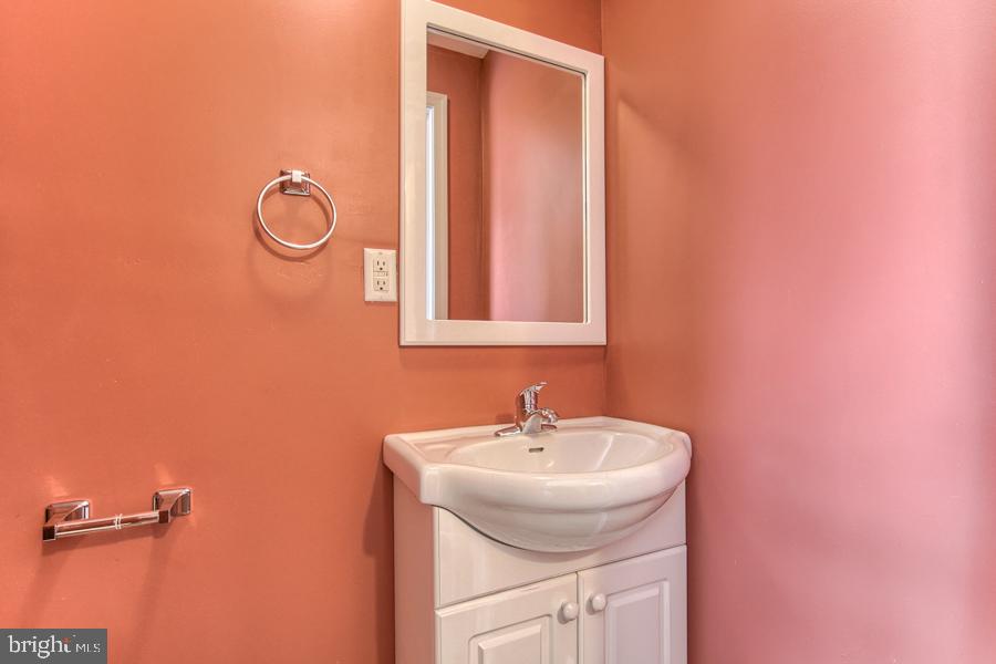 SHIPPENSBURG - Residential