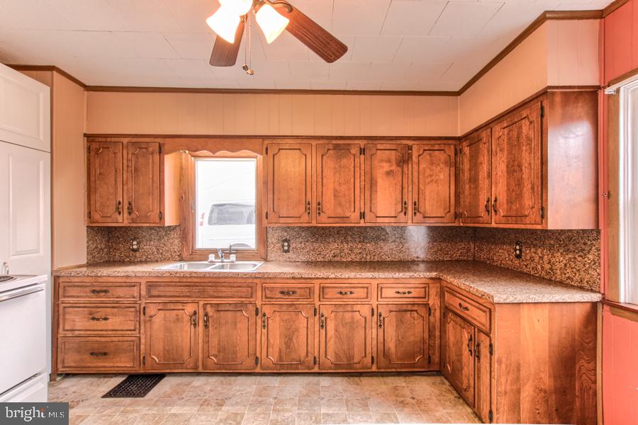 SHIPPENSBURG - Residential