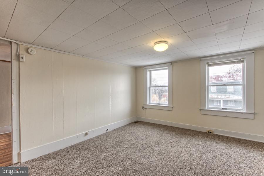 SHIPPENSBURG - Residential
