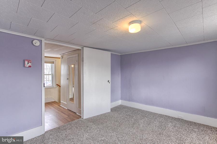 SHIPPENSBURG - Residential
