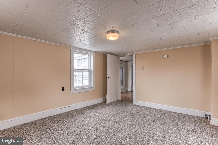 SHIPPENSBURG - Residential