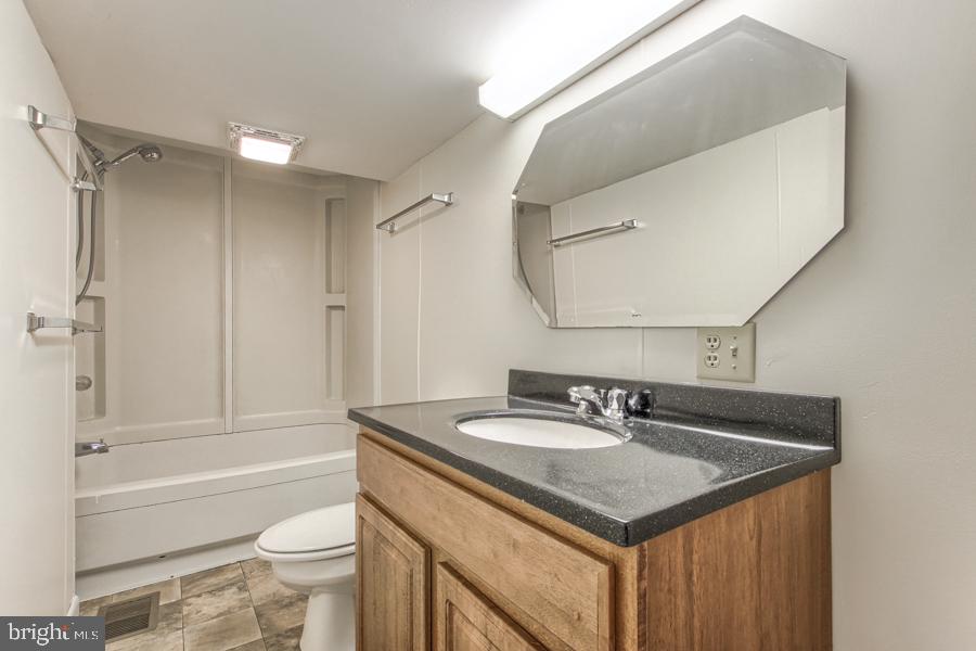 SHIPPENSBURG - Residential