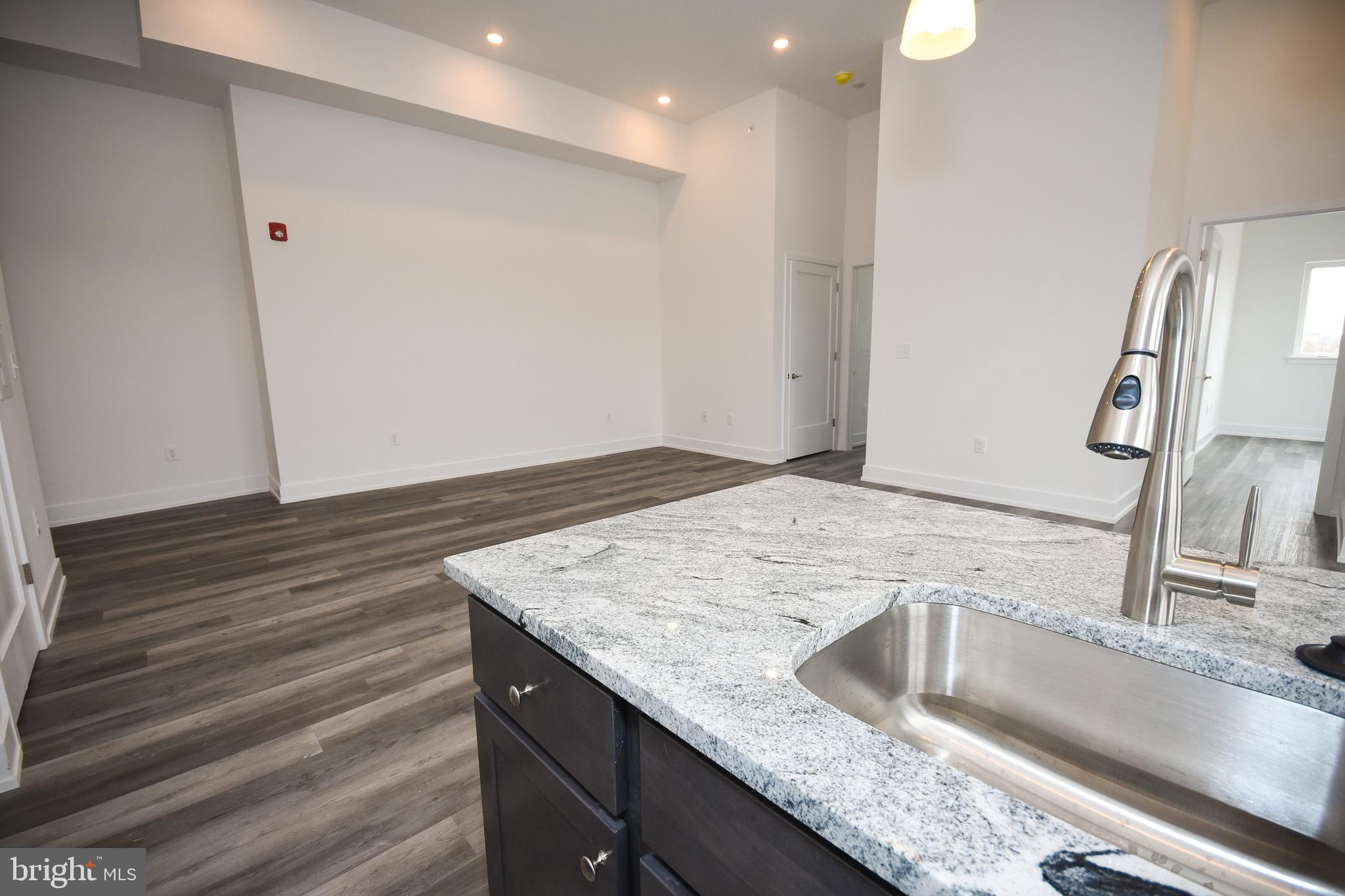 ROXBOROUGH - Residential Lease