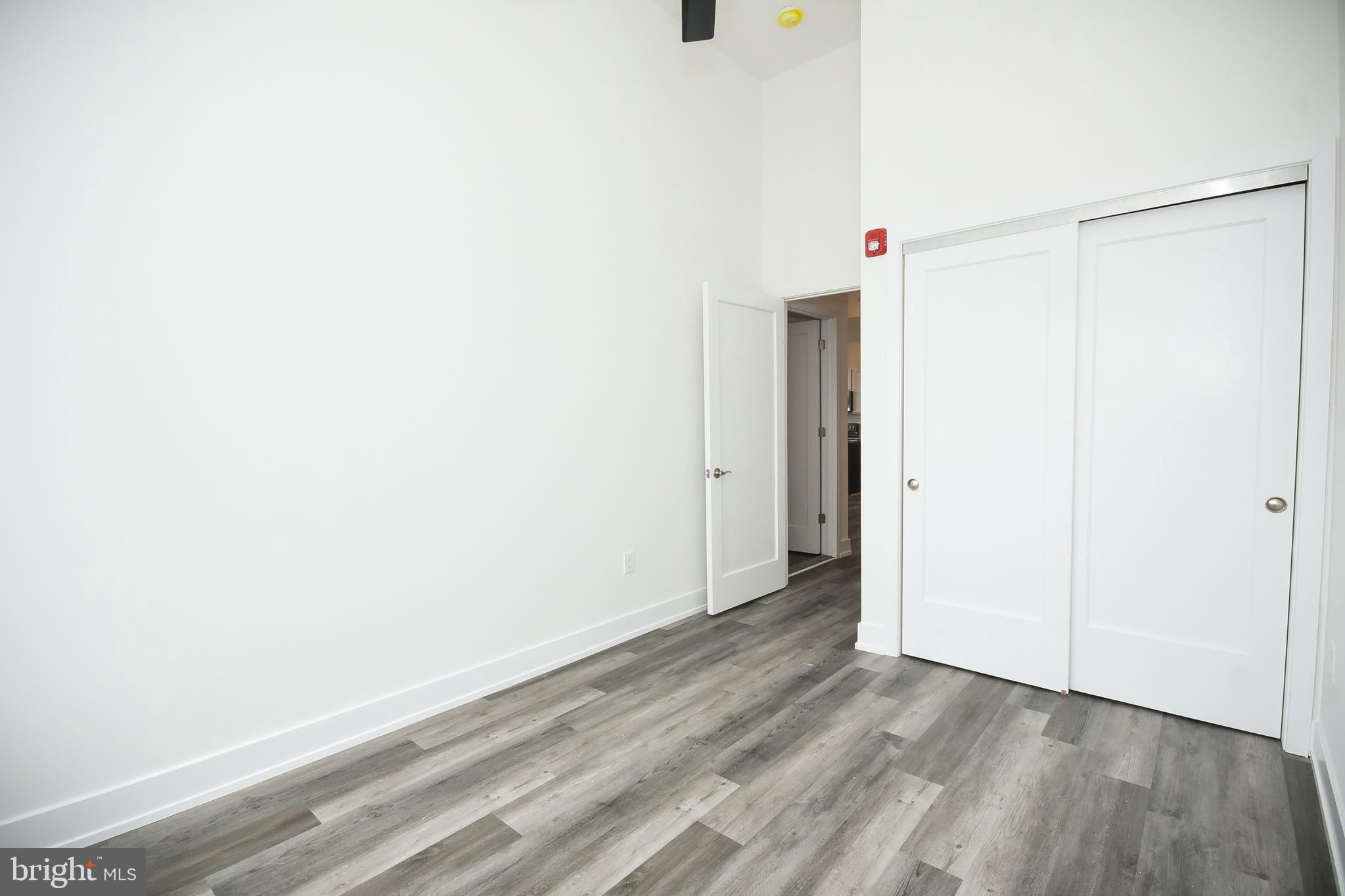 ROXBOROUGH - Residential Lease