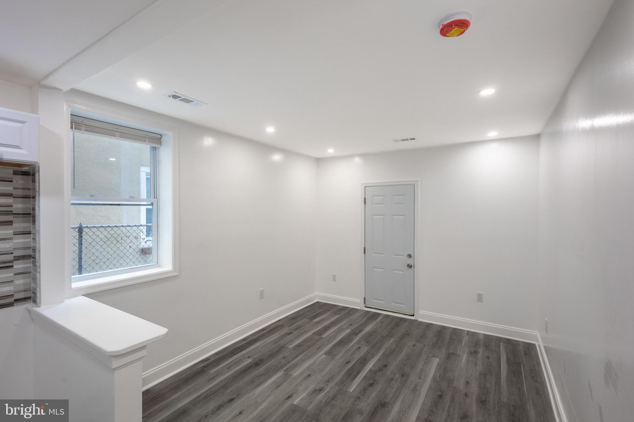 GAY STREET - Residential