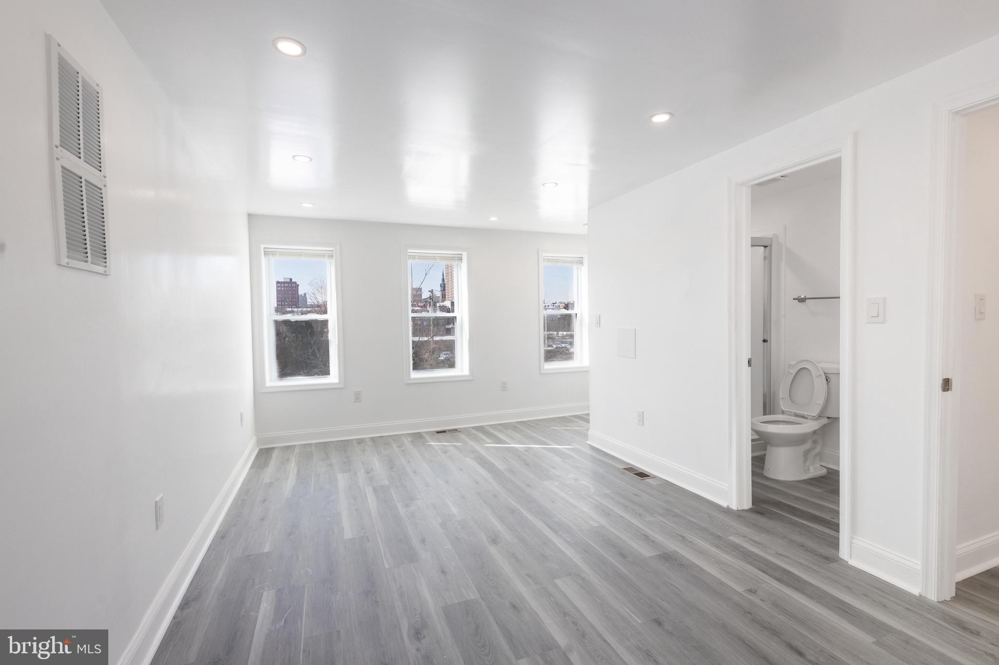 GAY STREET - Residential