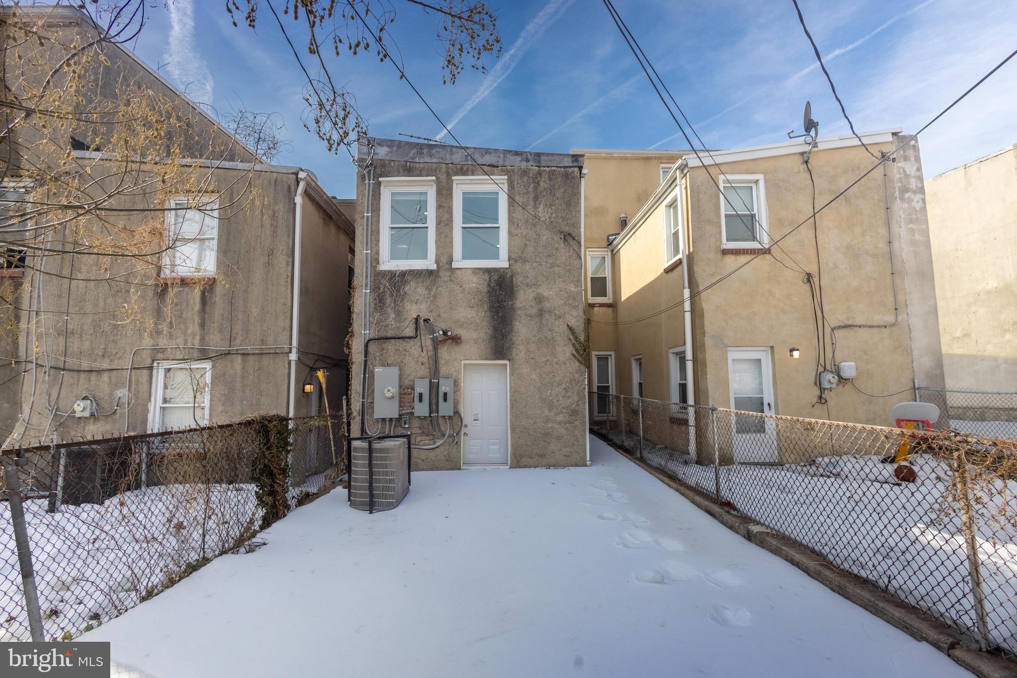 GAY STREET - Residential