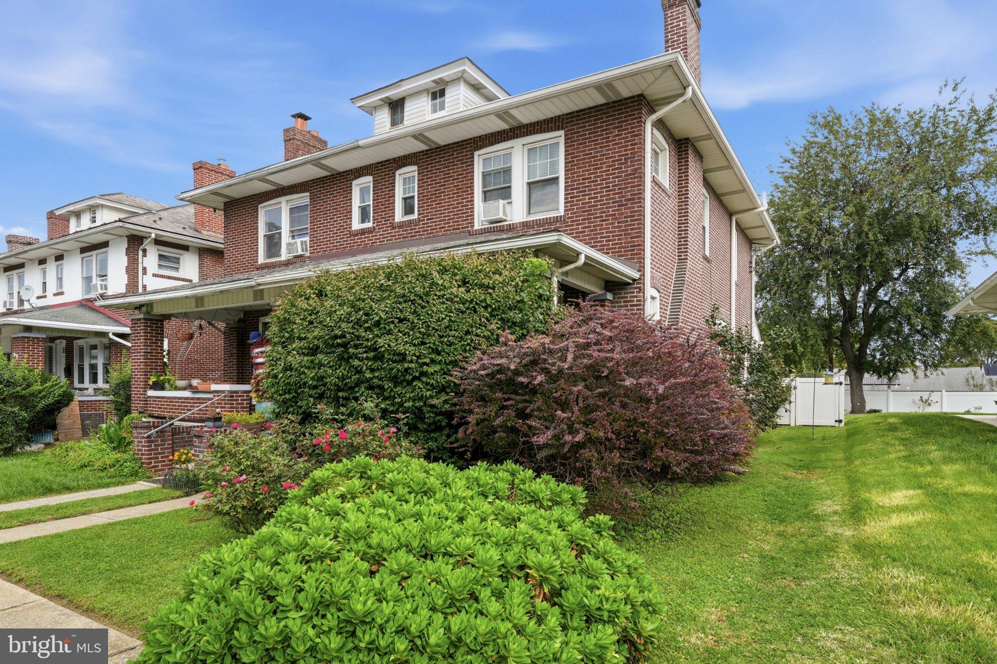 417 S 17TH STREET