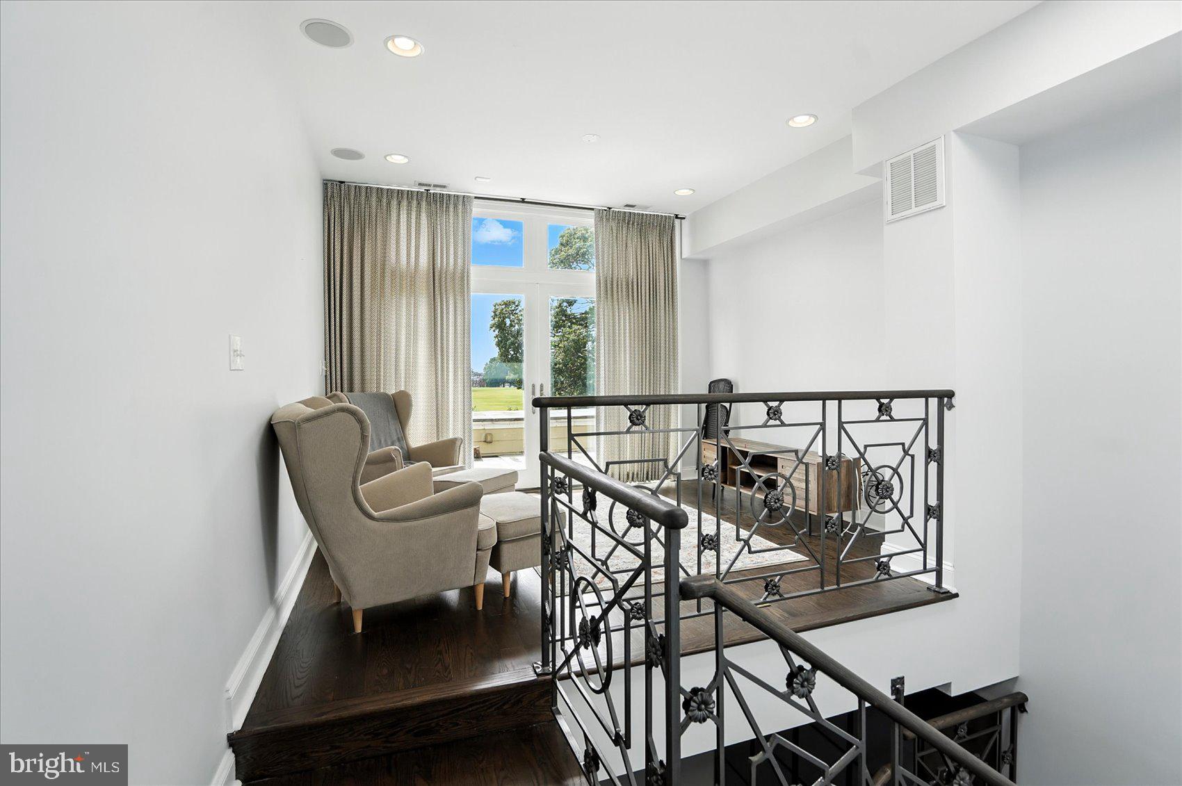 PATTERSON PARK - Residential
