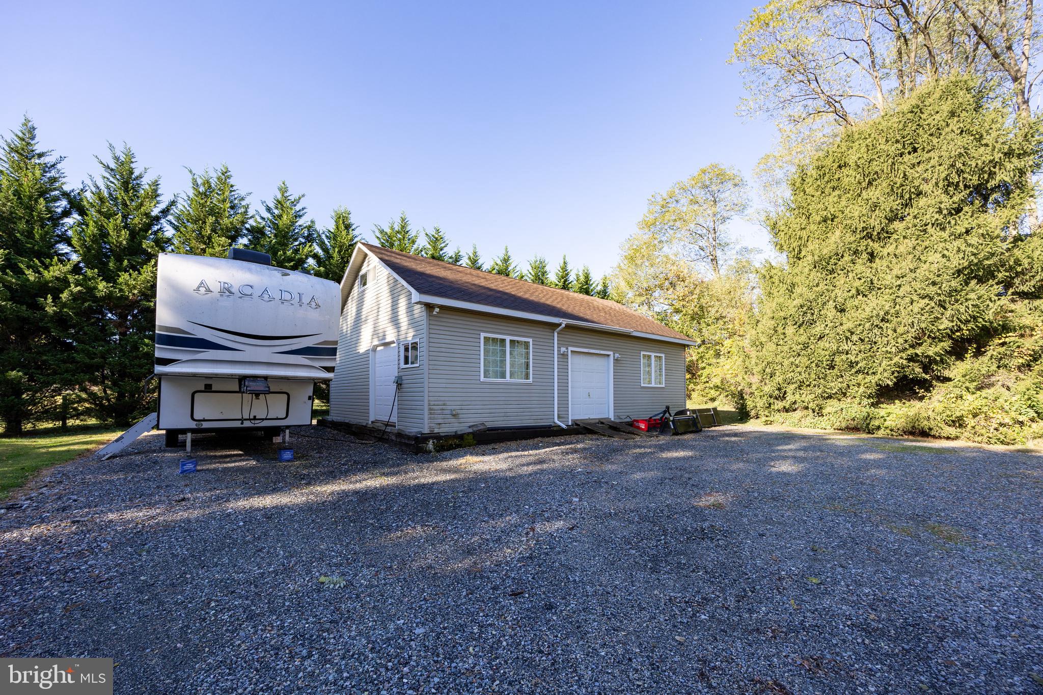 SLONAKER - Residential