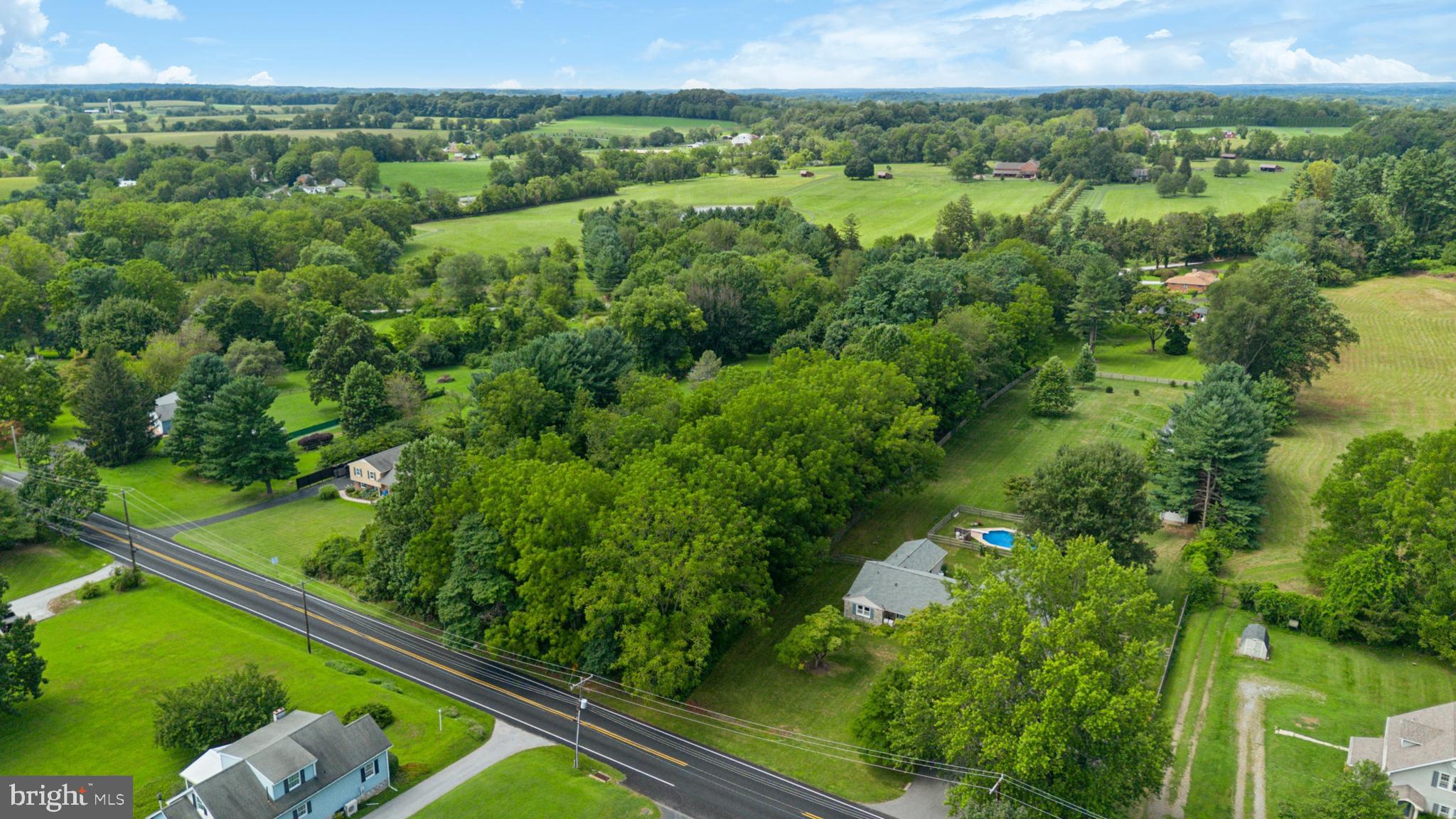 907 UNIONVILLE WAWASET ROAD