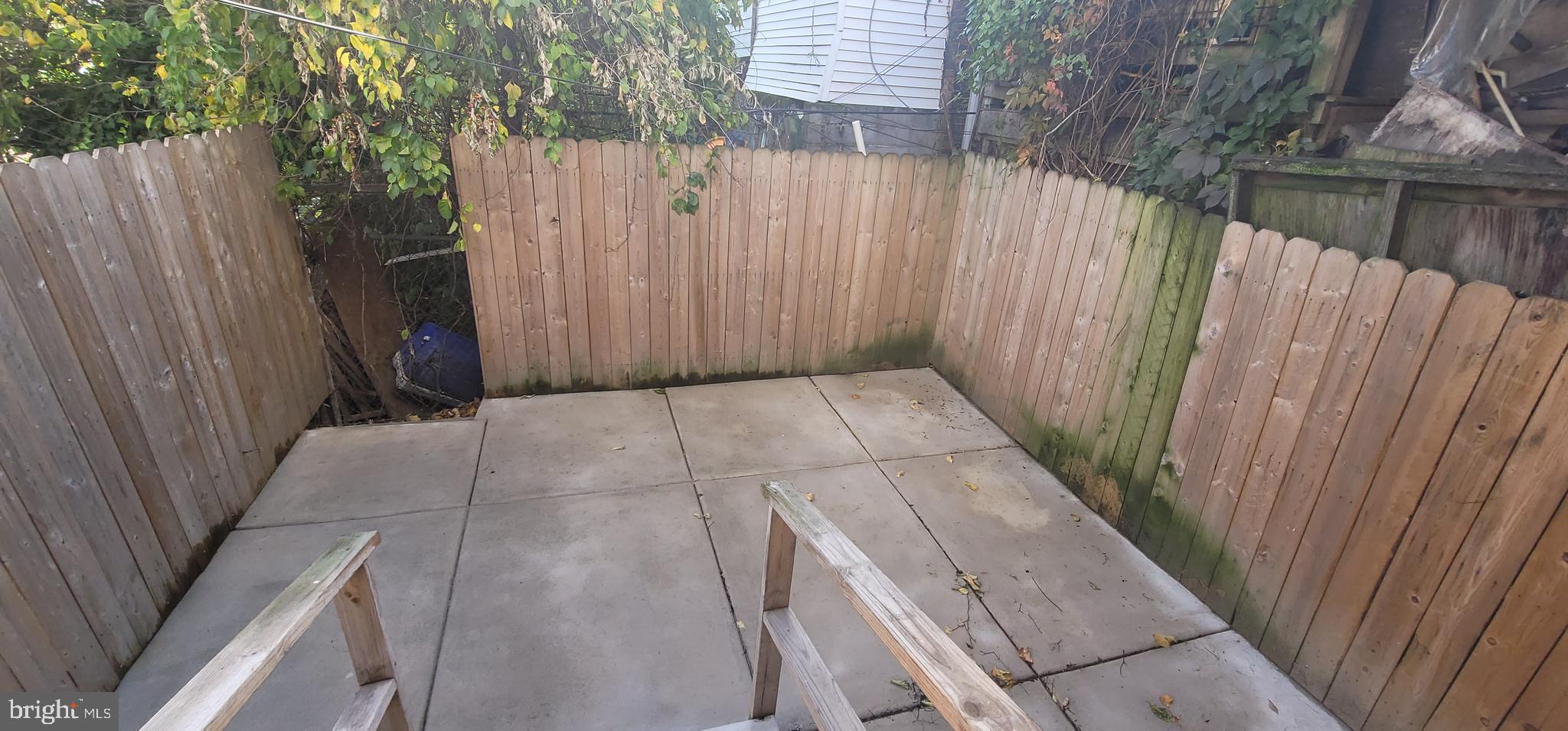 WEST PHILADELPHIA - Residential