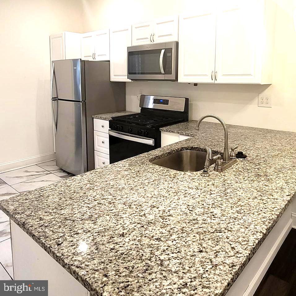 WEST PHILADELPHIA - Residential