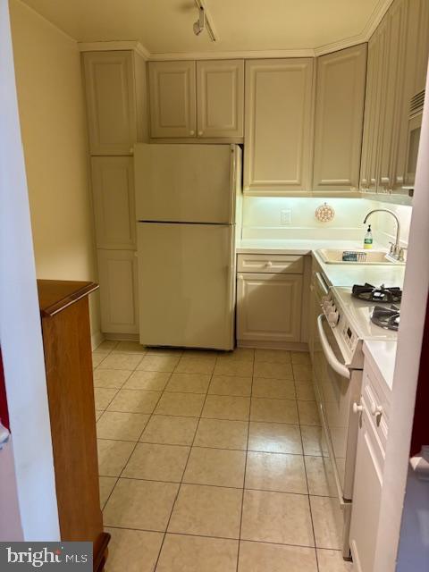 KENWOOD - Residential Lease