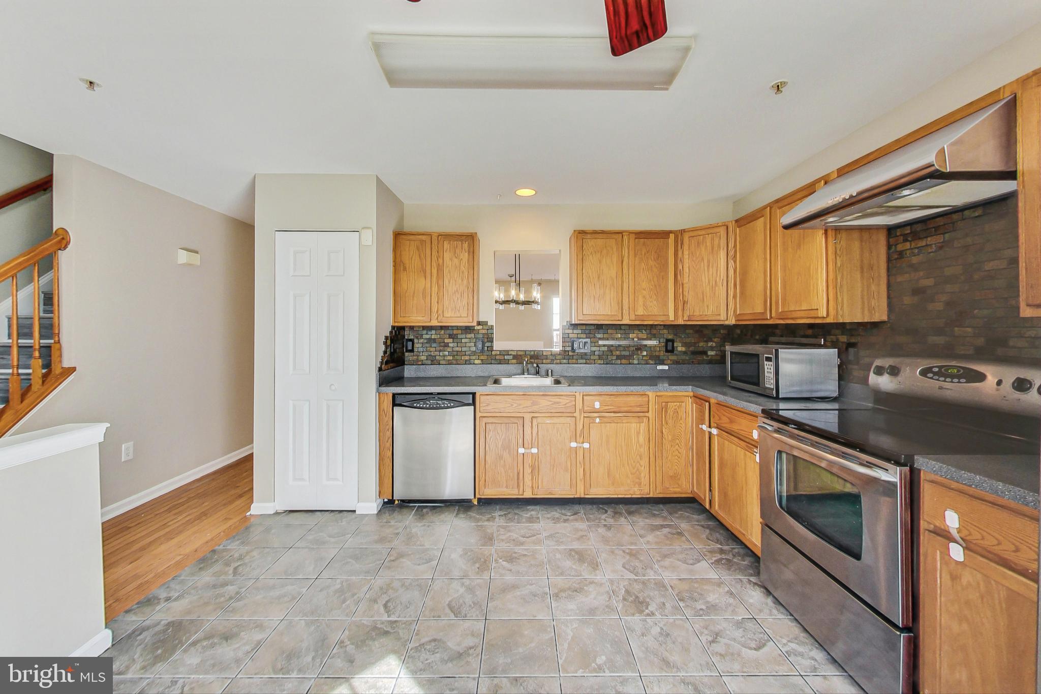 VILLAGES OF WINTERSET - Residential