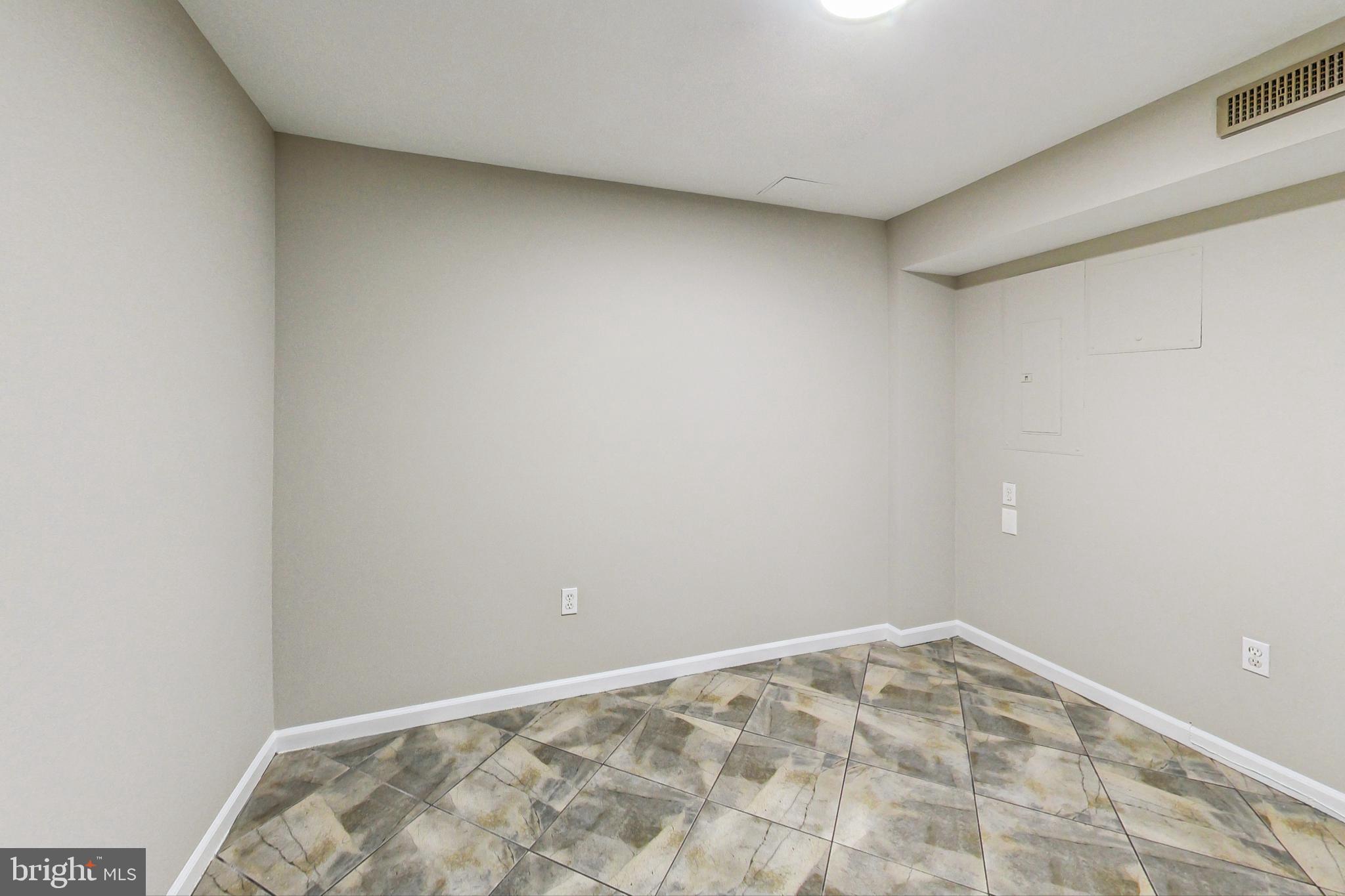 VILLAGES OF WINTERSET - Residential