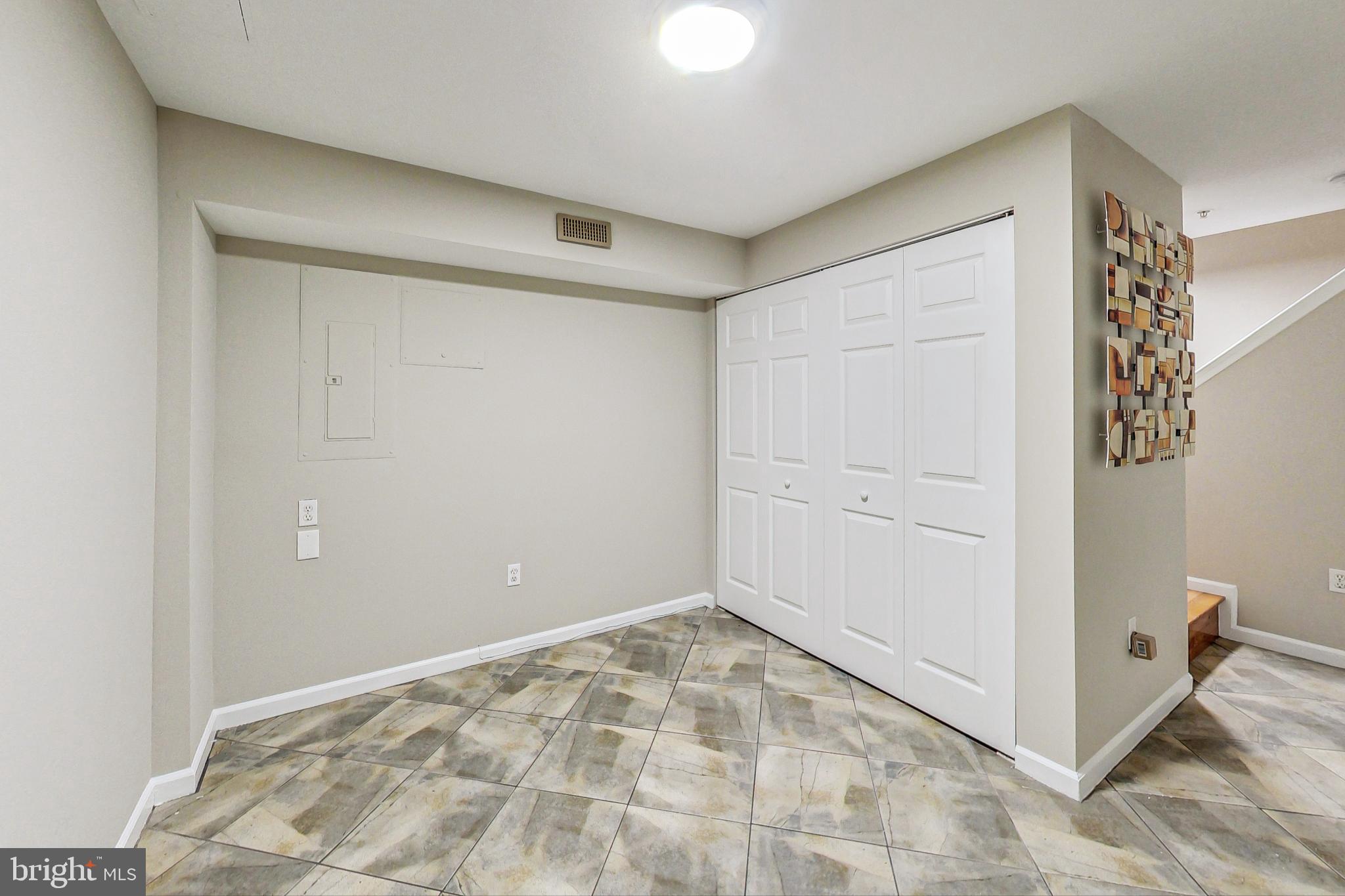 VILLAGES OF WINTERSET - Residential