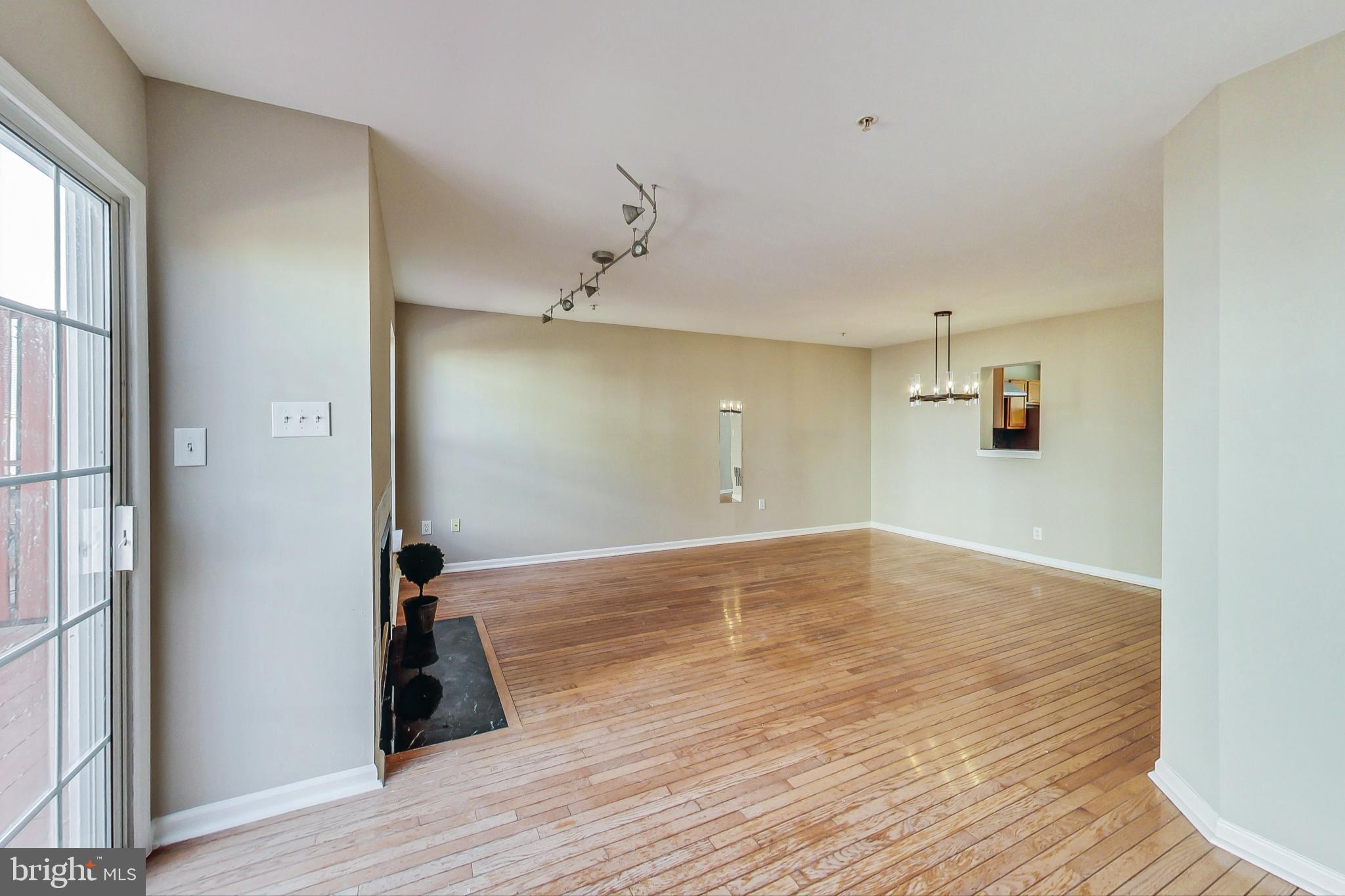 VILLAGES OF WINTERSET - Residential