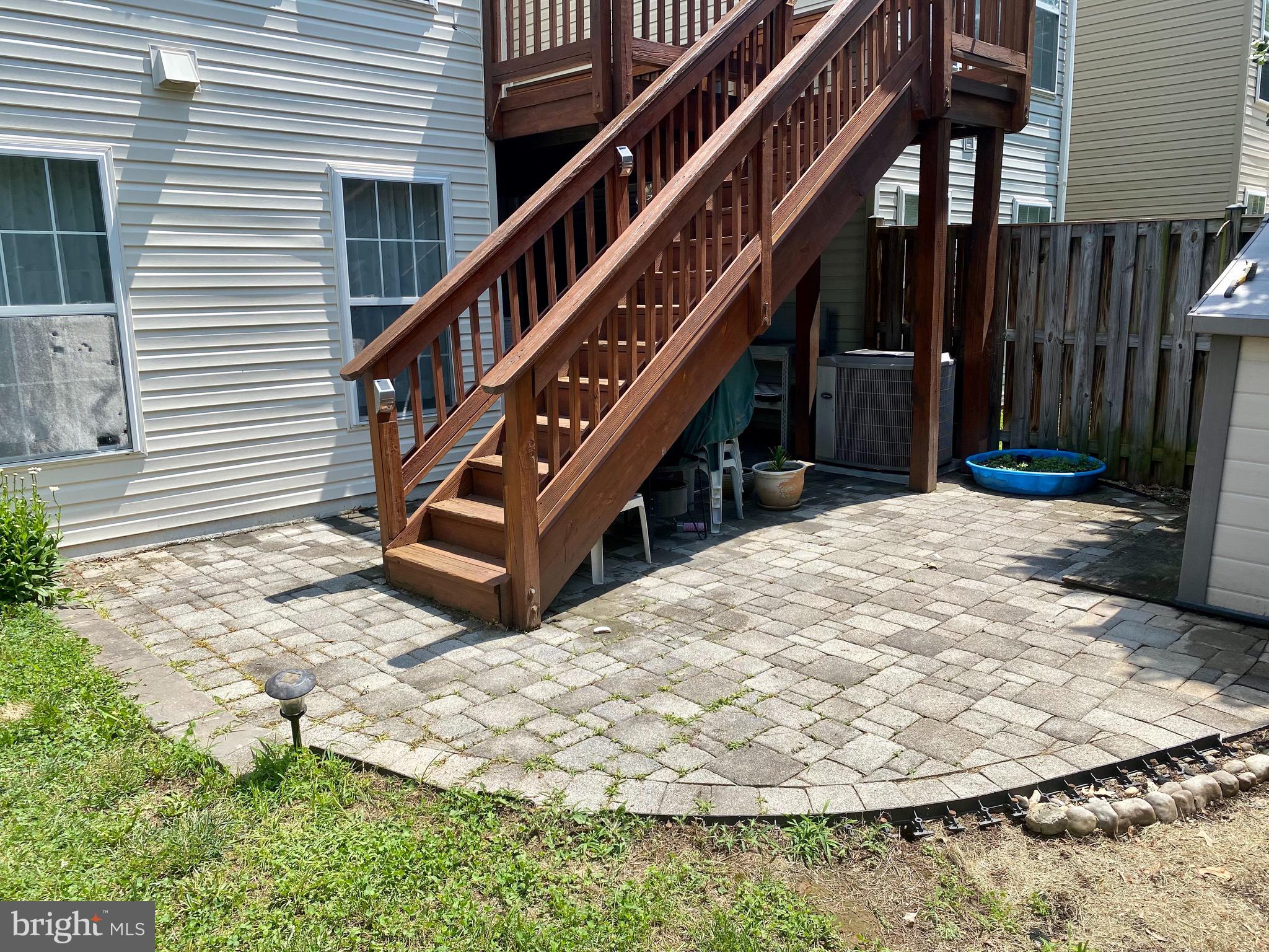 ASHBURN FARM - Residential