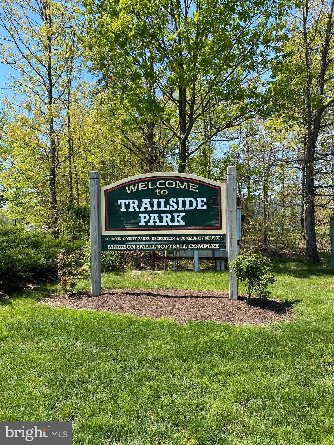 ASHBURN FARM - Residential