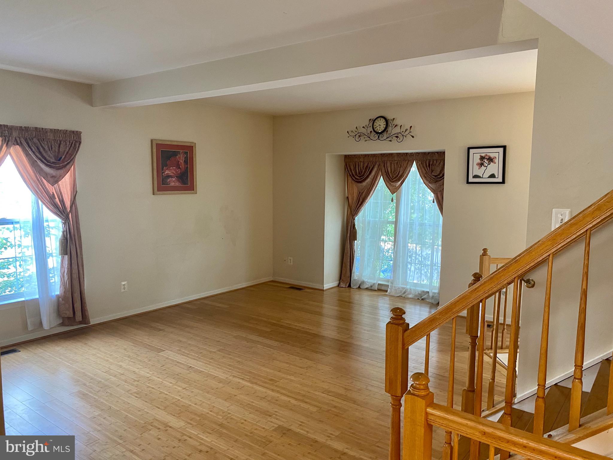 ASHBURN FARM - Residential