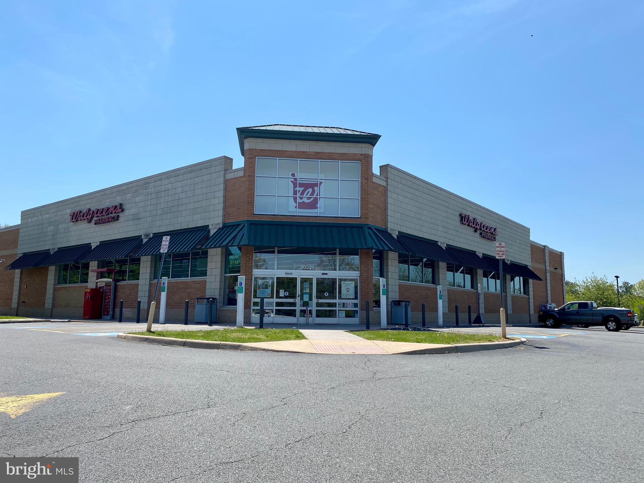 ASHBURN FARM - Residential