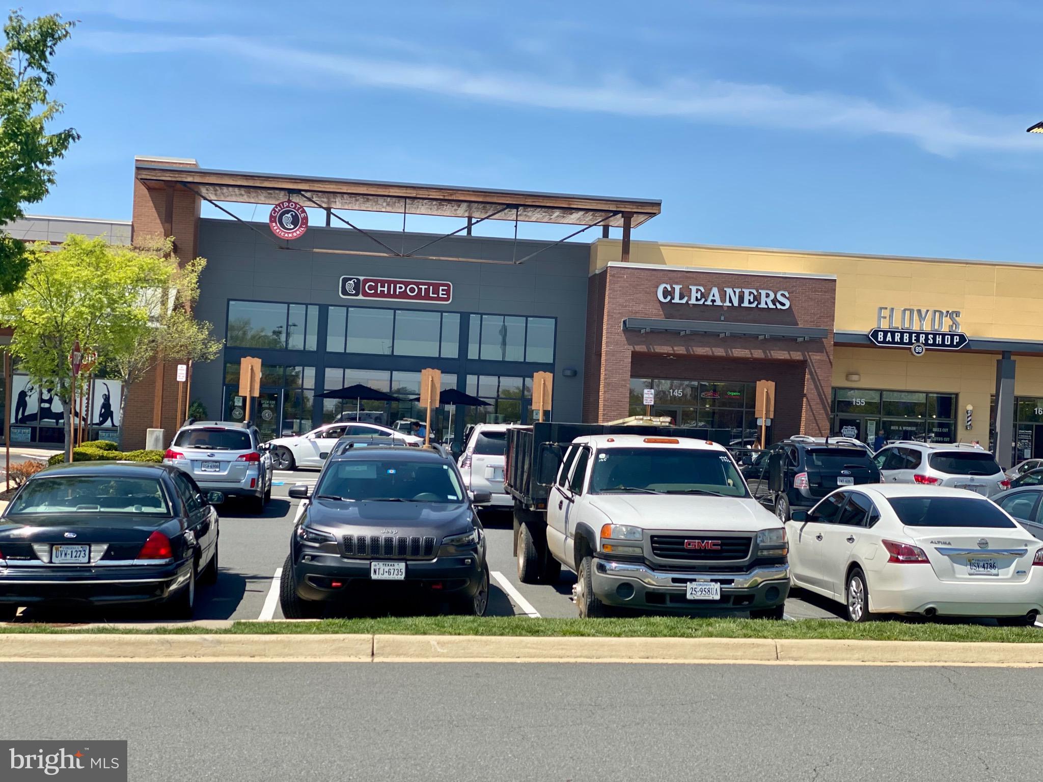 ASHBURN FARM - Residential