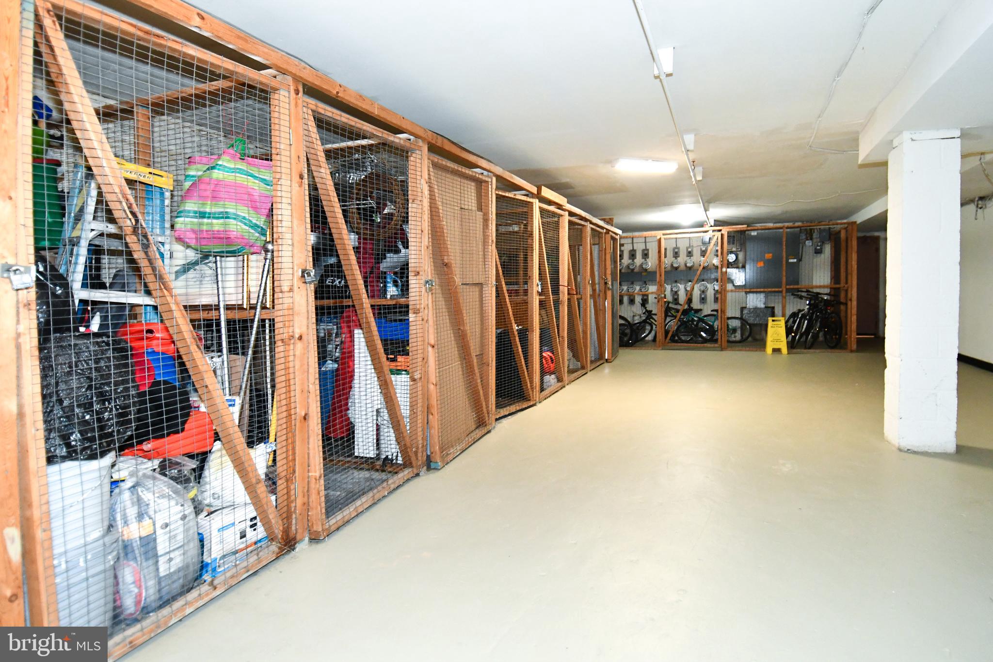 TIMBERLANE VILLAGE GARDEN CONDOMINIUMS - Residential