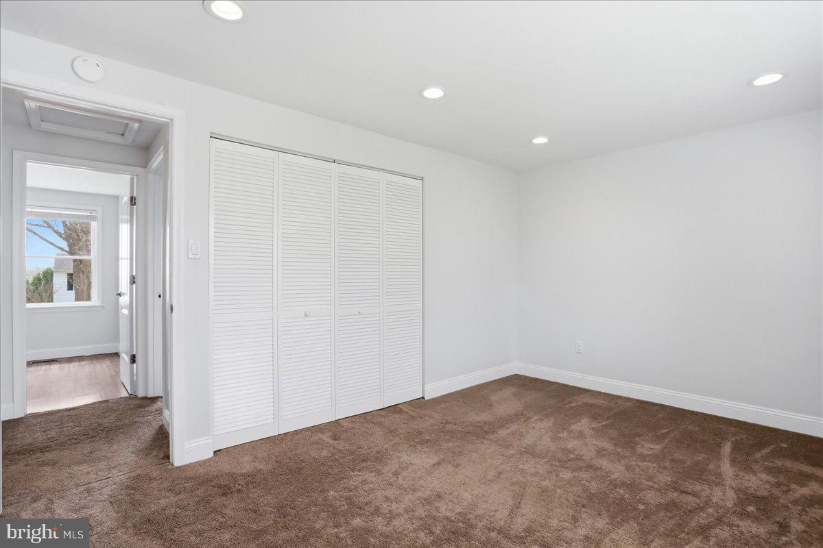 GLADE TOWN - Residential