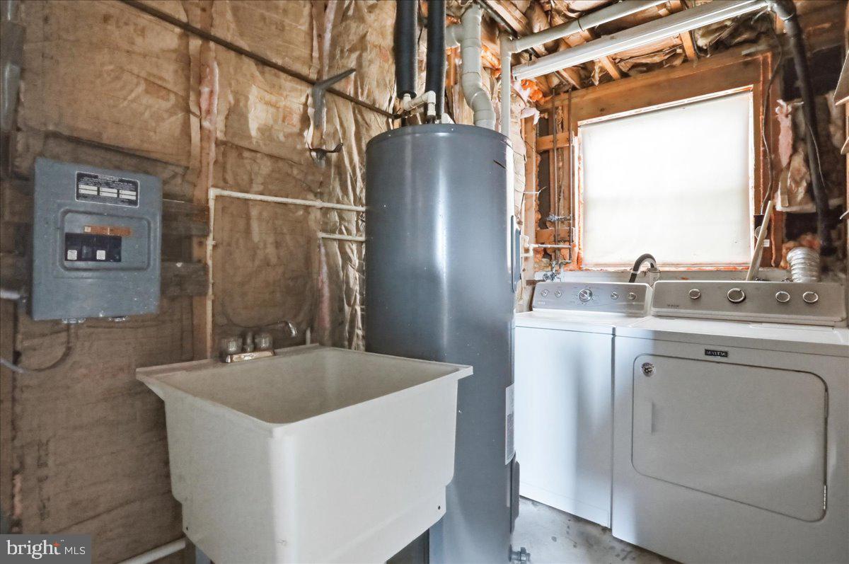 GLADE TOWN - Residential