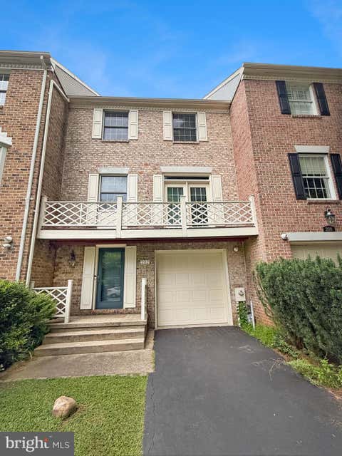 Townhouse For Rent - 202 Castletown Road<br/> LUTHERVILLE TIMONIUM, MD 21093