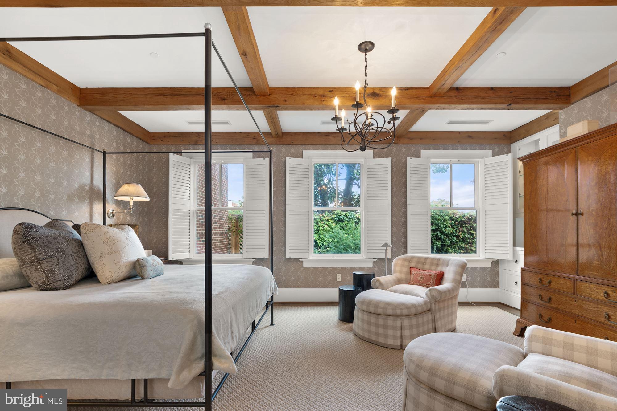 GEORGETOWN - Residential