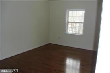 WHISKEY BOTTOM - Residential Lease