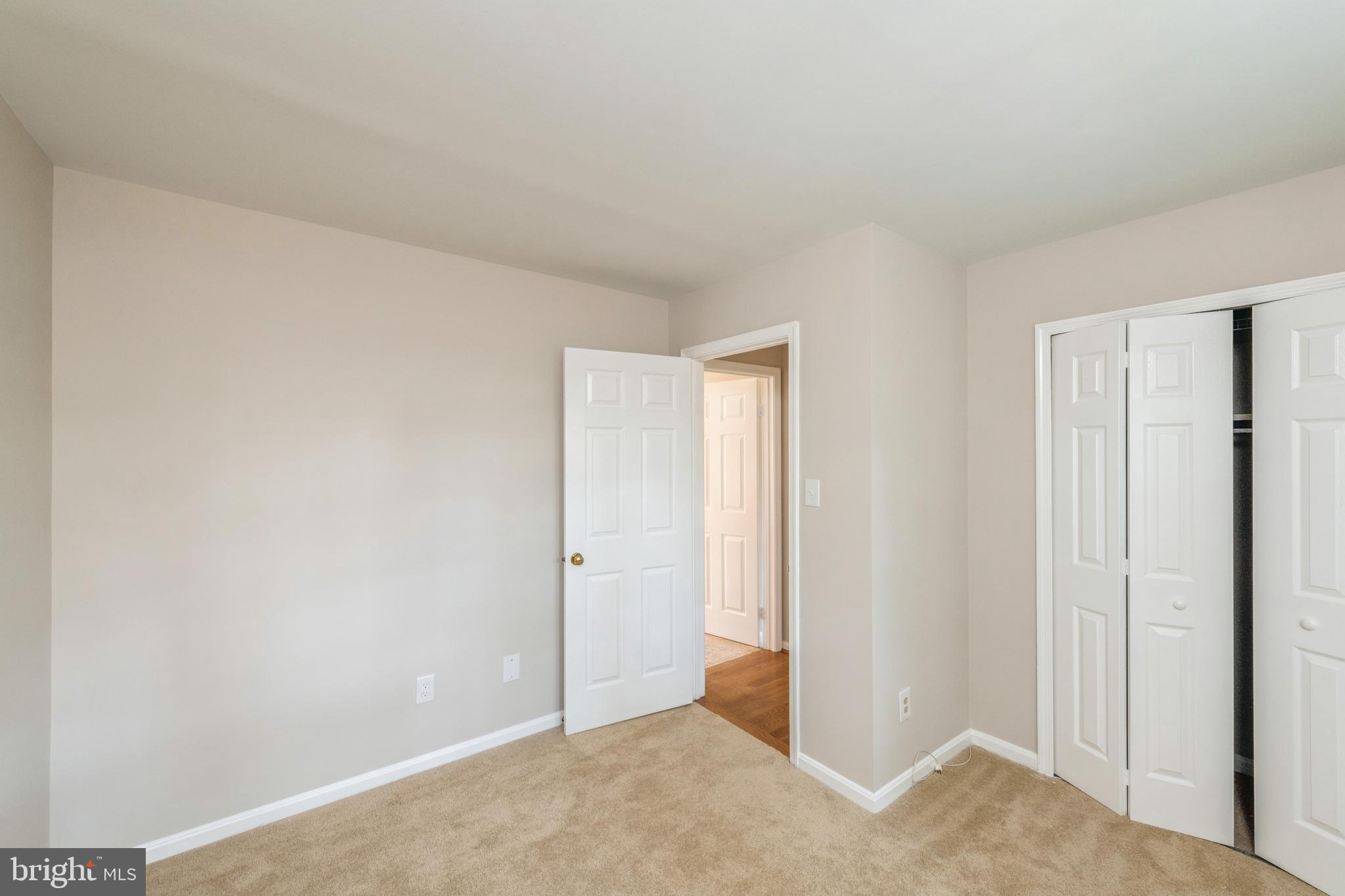 NORTON SQUARE - Residential