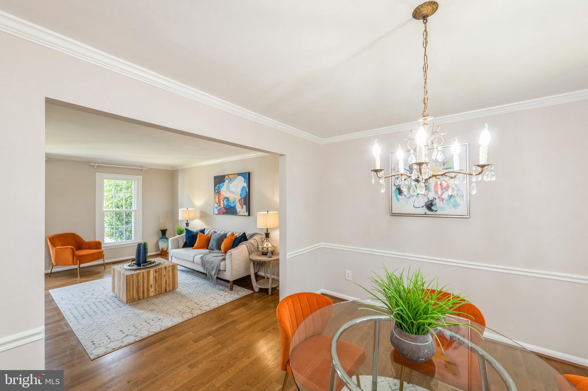 NORTON SQUARE - Residential