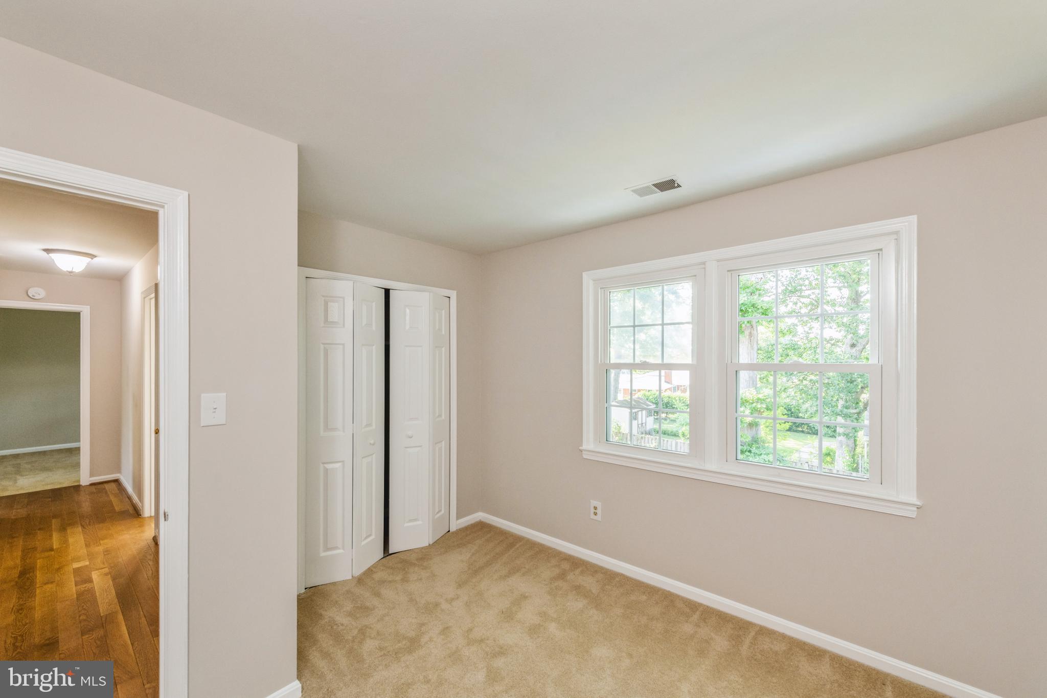 NORTON SQUARE - Residential