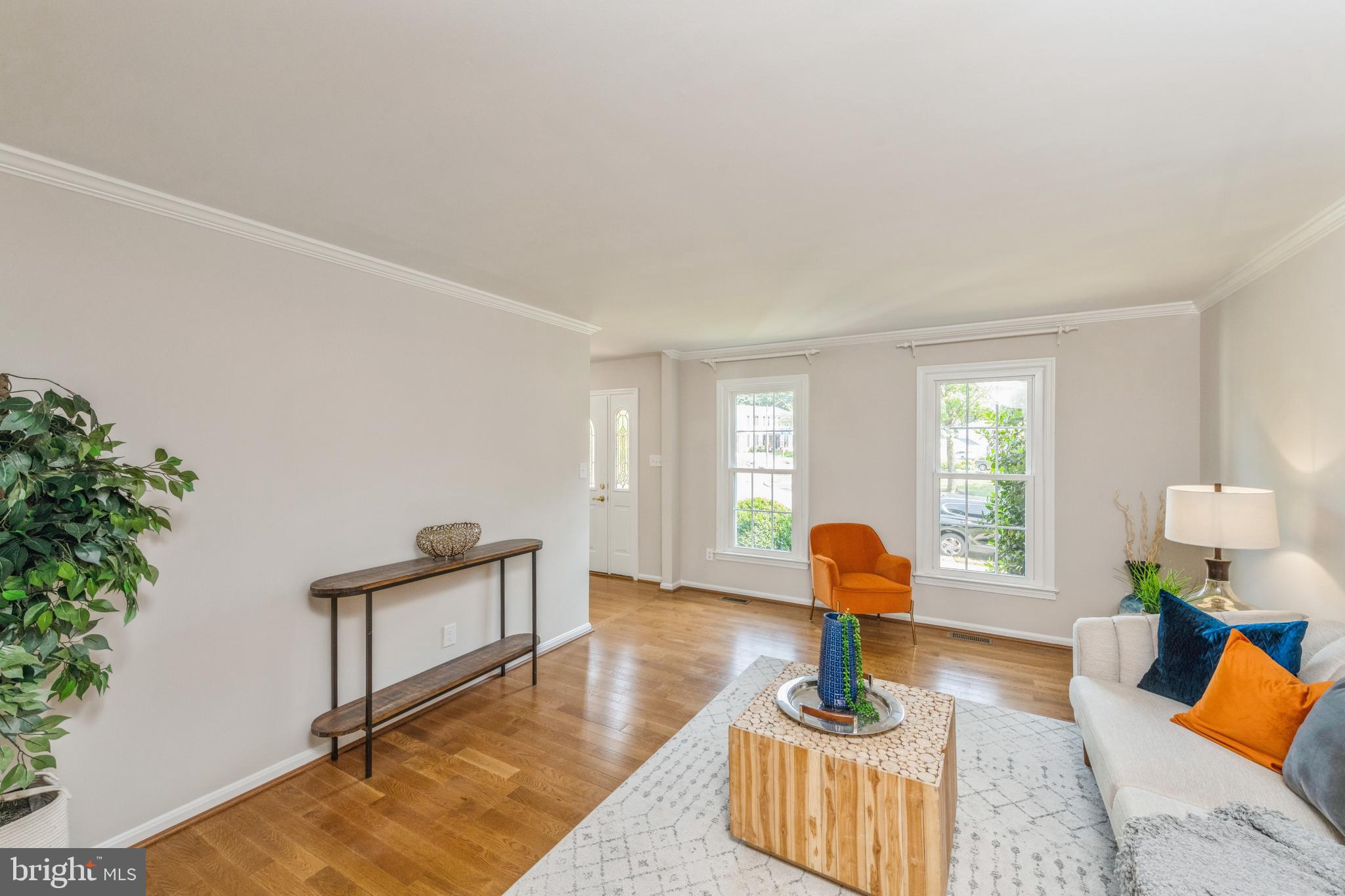 NORTON SQUARE - Residential