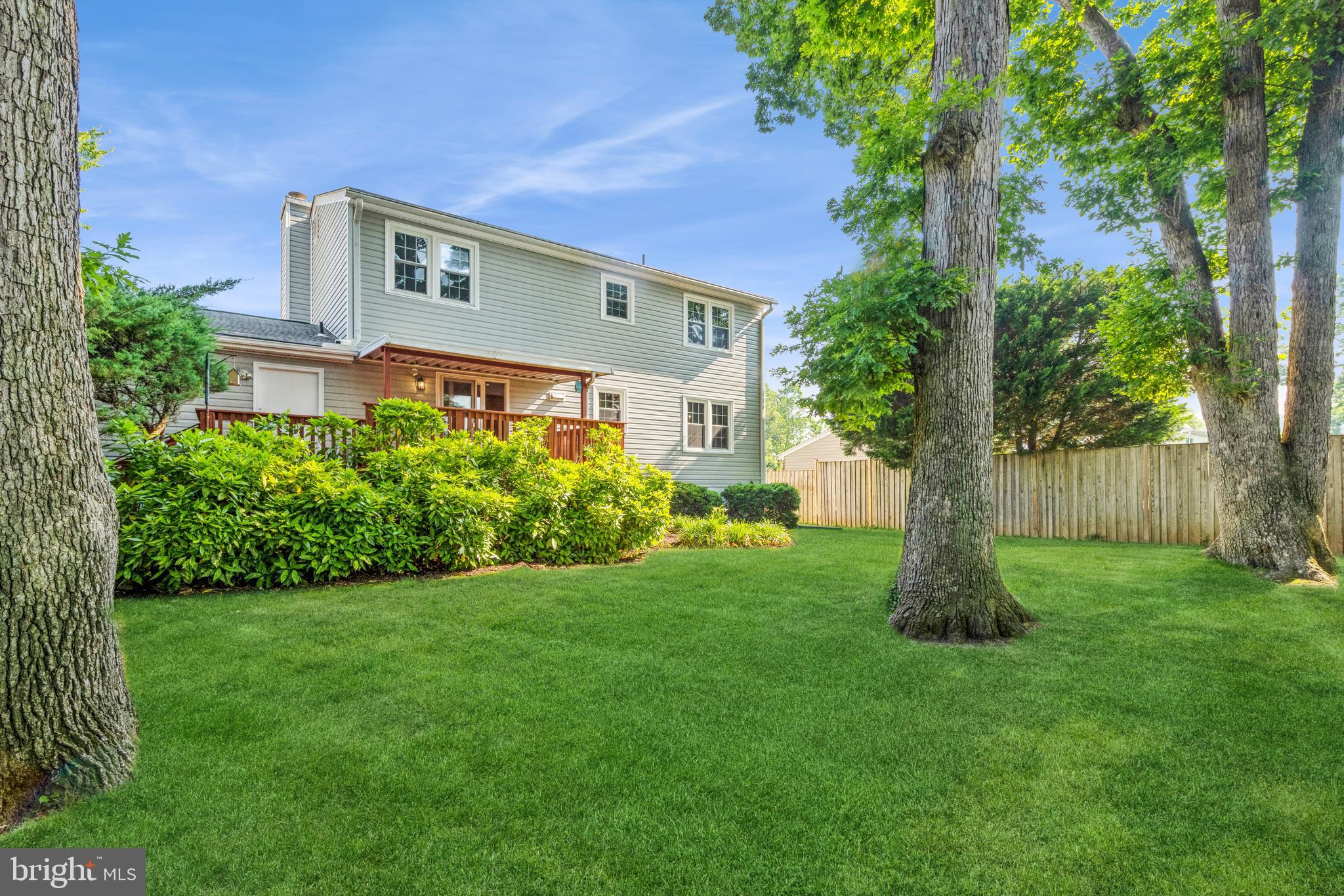 NORTON SQUARE - Residential