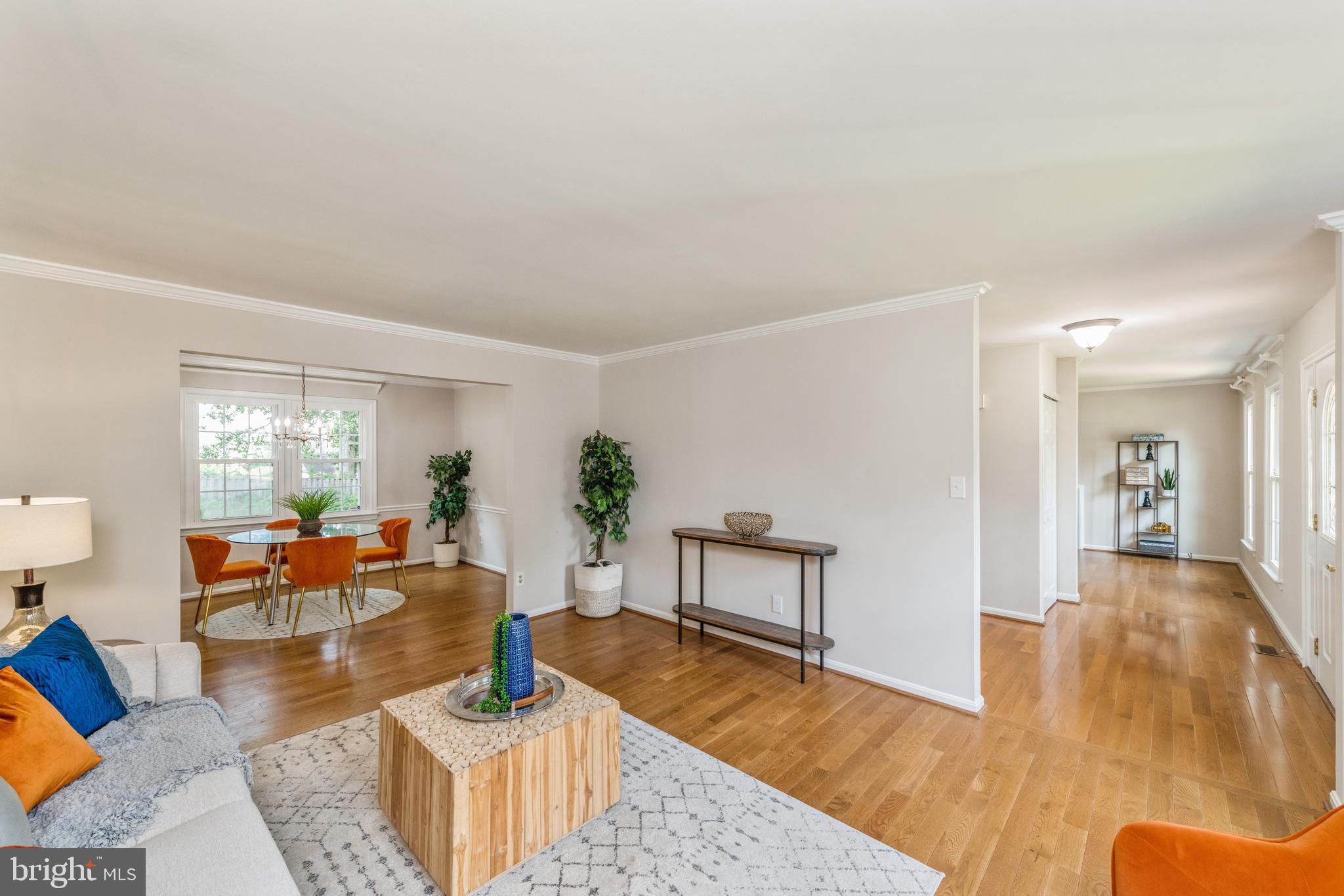 NORTON SQUARE - Residential