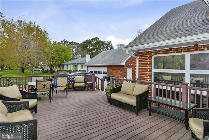 EASTON - Residential