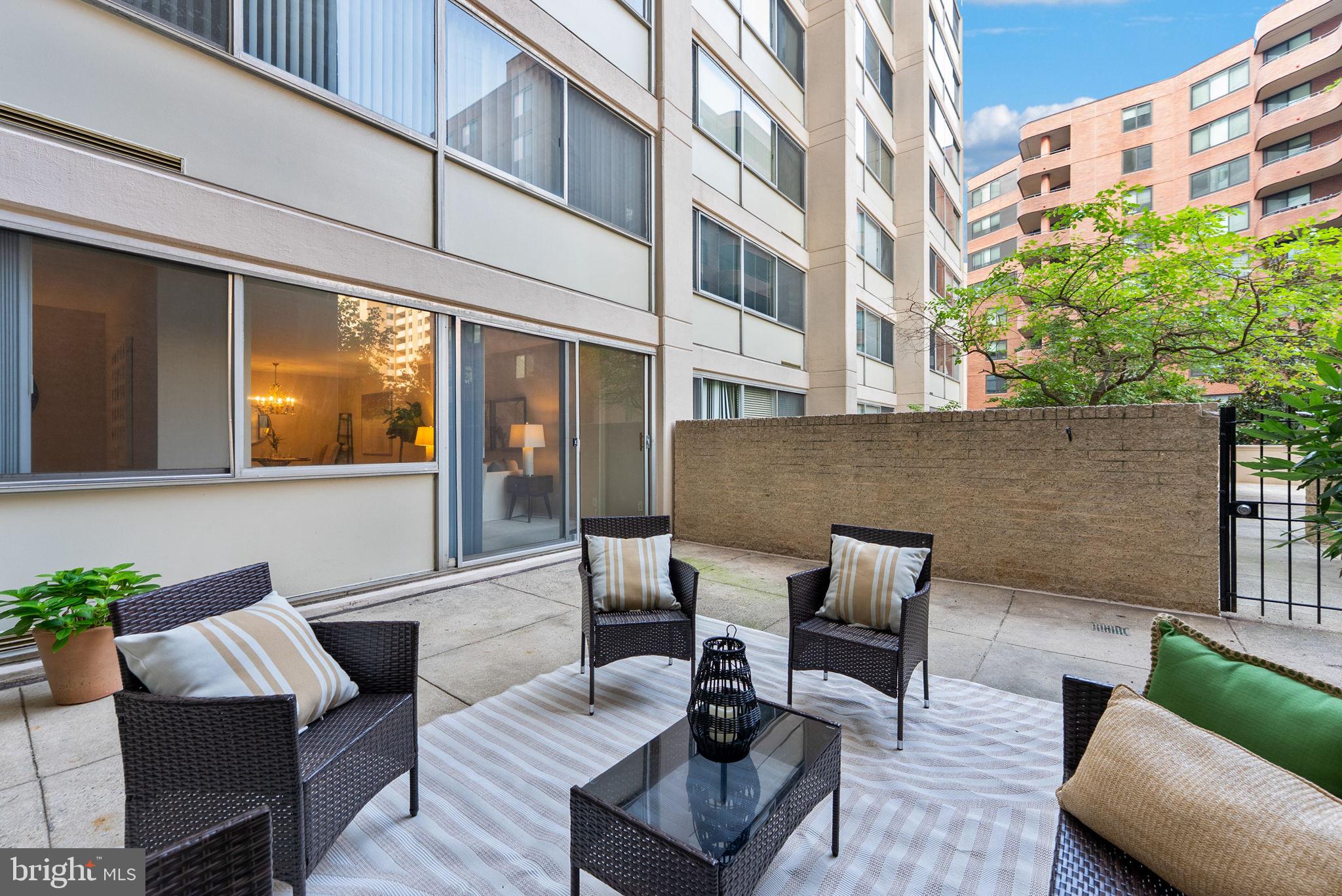 WILLOUGHBY OF CHEVY CHASE - Residential