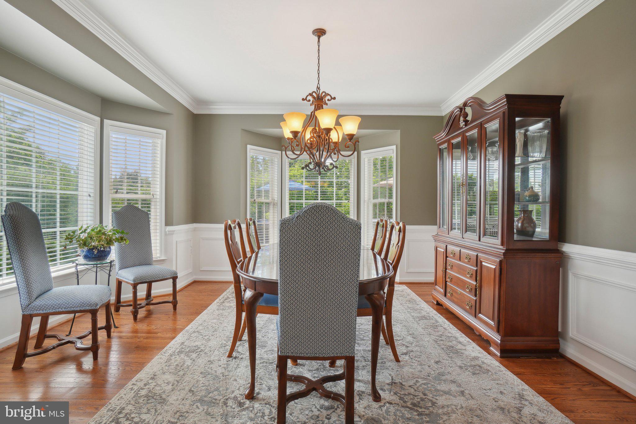 CAMERON CHASE - Residential