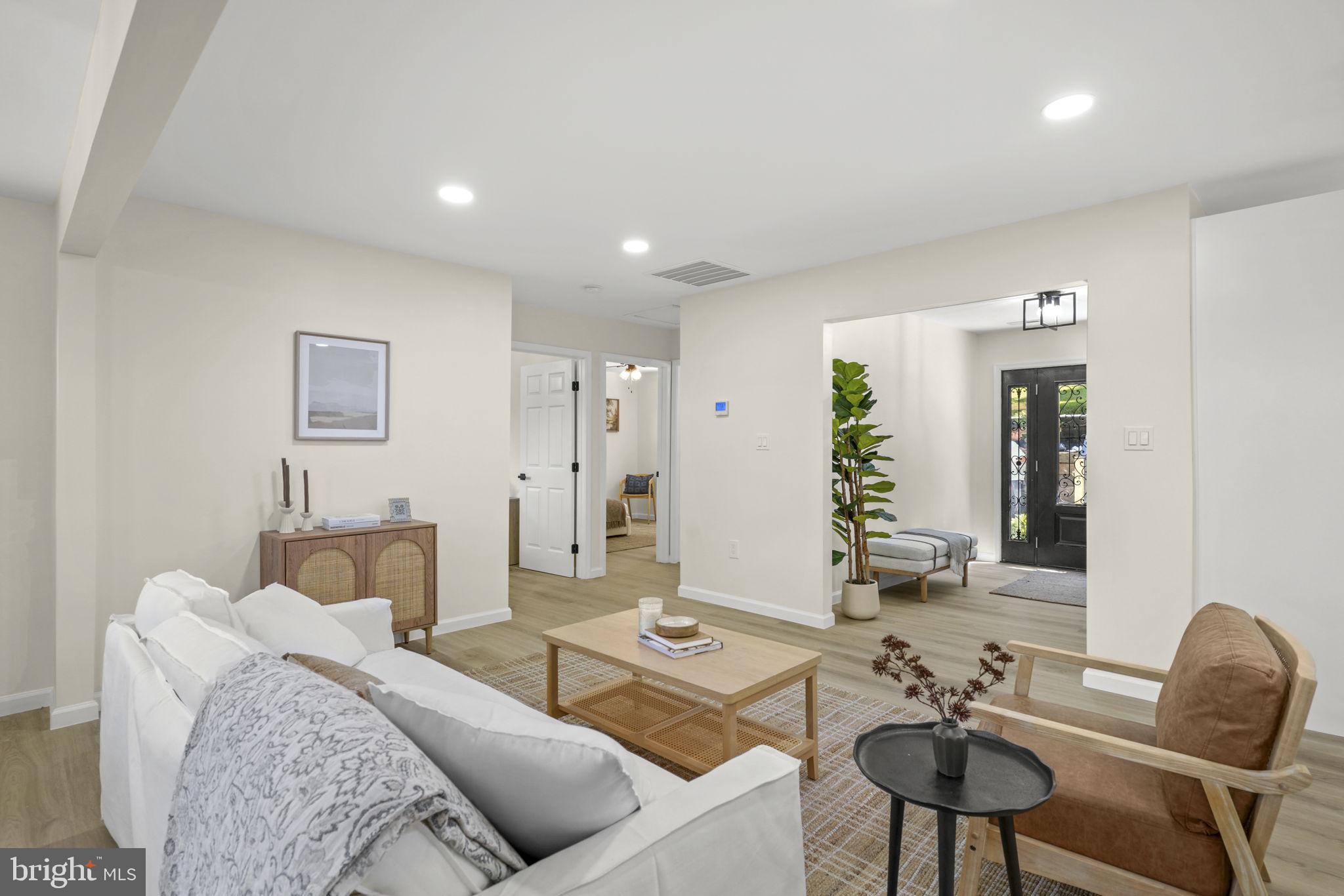 SHENANDOAH RETREAT - Residential Lease