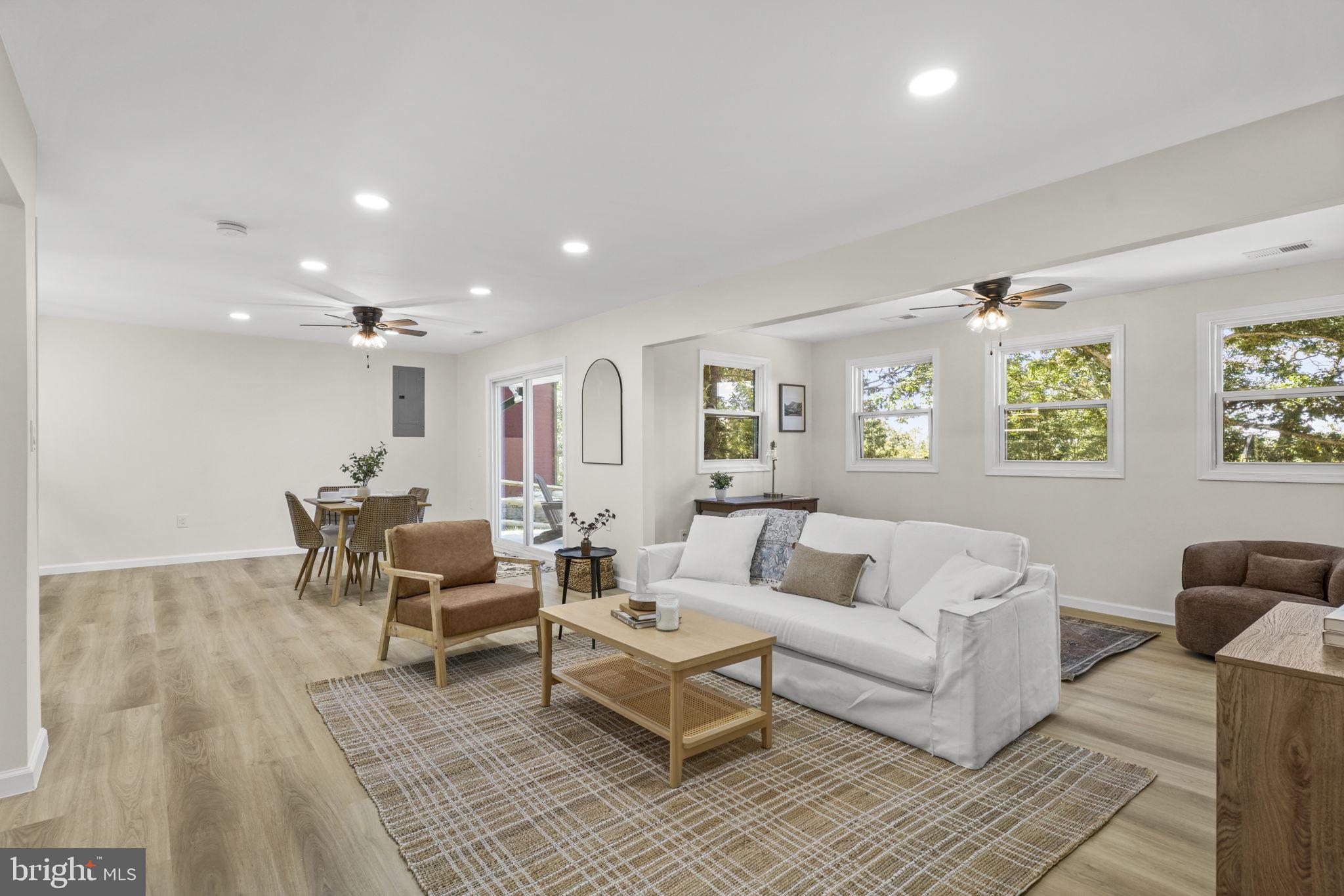 SHENANDOAH RETREAT - Residential Lease