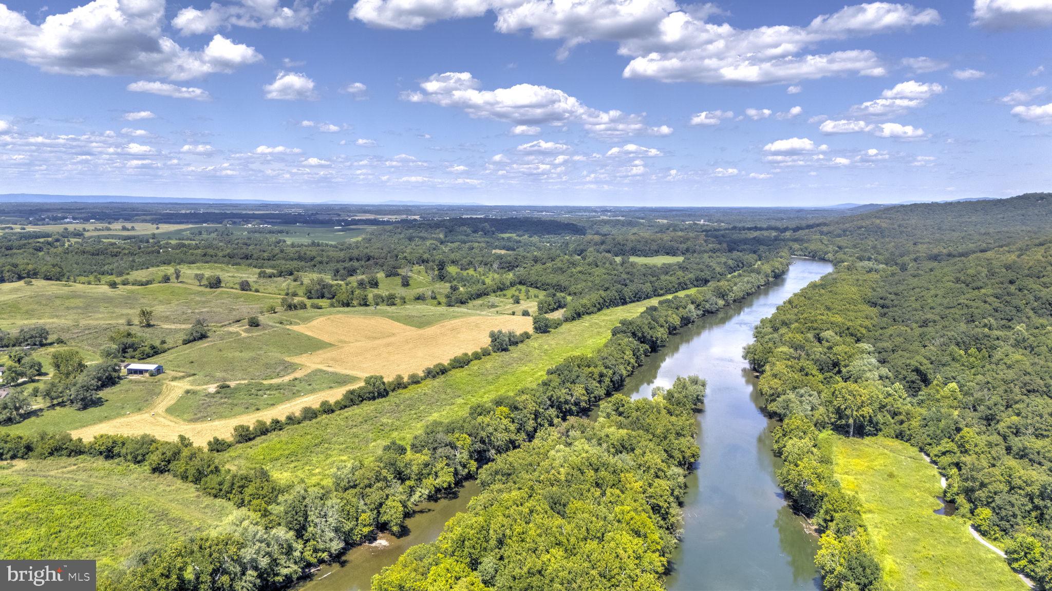 SHENANDOAH RETREAT - Residential Lease