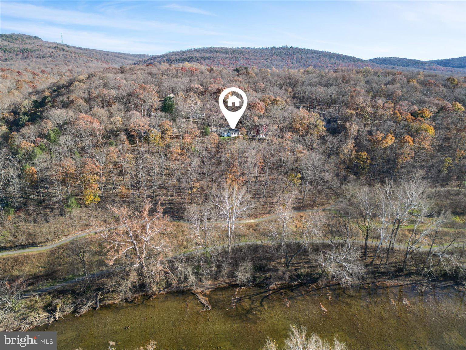 SHENANDOAH RETREAT - Residential Lease