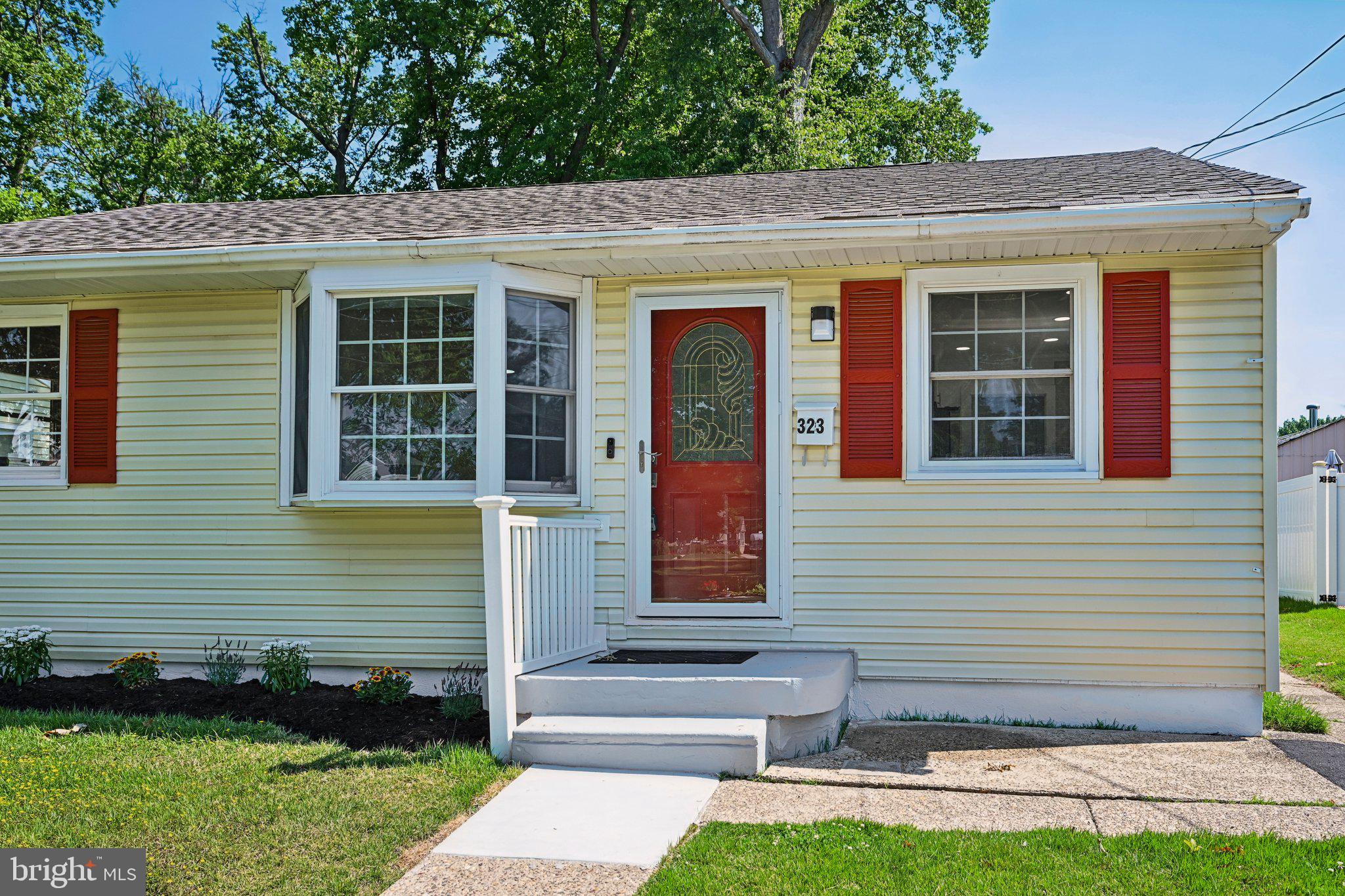 323 CRAWFORD AVENUE