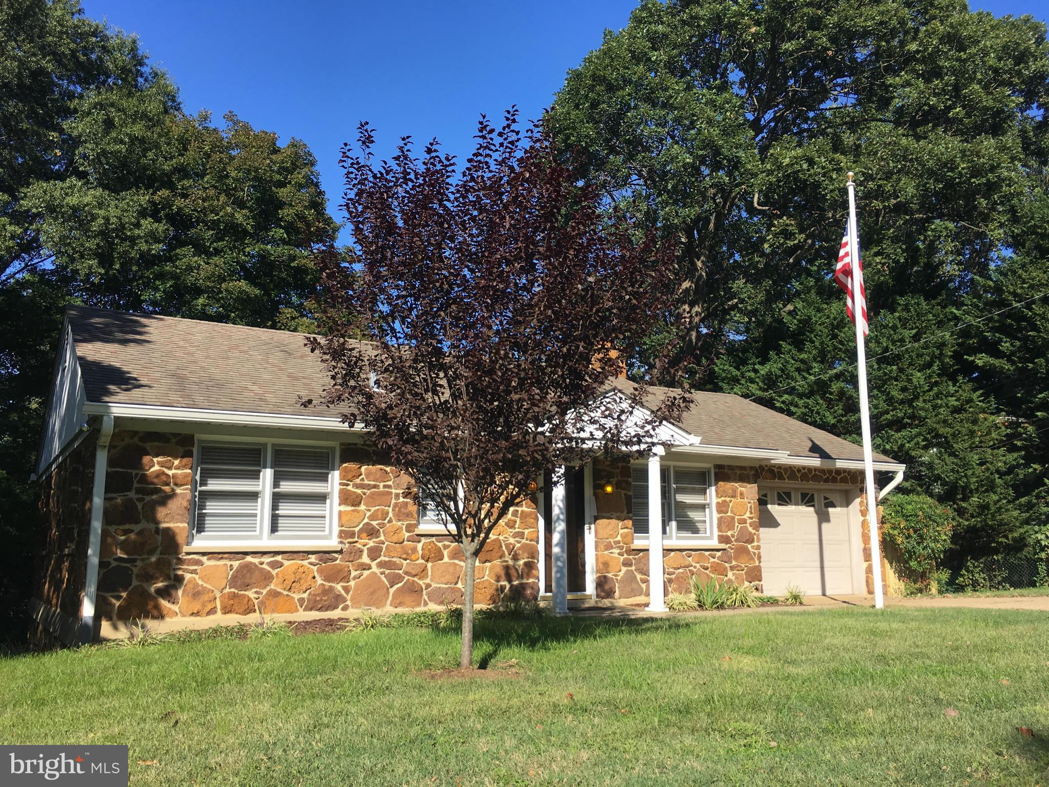 *****SUPER CLEAN CHARMING RANCHER W/GARAGE & OFF STREET PARKING RIGHT NEXT TO THE NAVY STADIUM***** Best location in town: 3mins to downtown & 3 mins to Rt.50 !! Close proximity to DNR, the District Courthouse and Naval Academy. Property boasts beautiful hardware floors and two fireplaces, a beautifully treed & private lot, plus lots of storage in cedar closet and easy access attic. Landlord will do 1 yr lease but prefers longer term if possible. There is a ton of living space on the lower walkout level that includes easy access to covered patio and large back yard. Immediate occupancy! COME SEE FOR YOURSELF !!