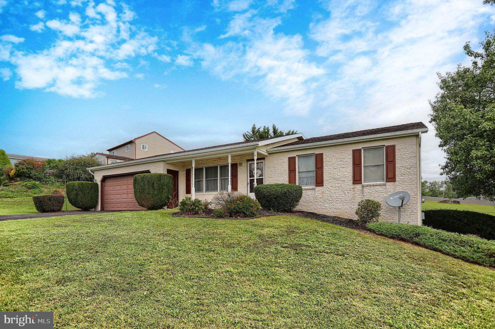 6 MEADOWVIEW DRIVE
