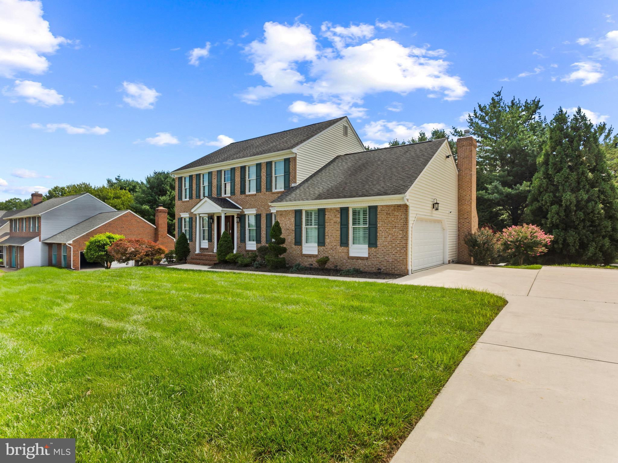 217 ROLLING KNOLL DRIVE